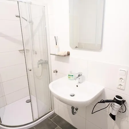 Engler Bahnhofstrasse Апартаменты Лауэнбург